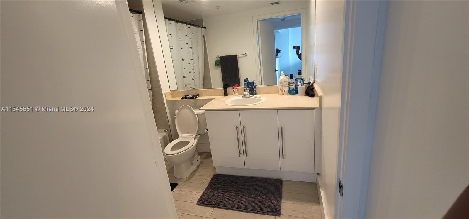 325 S Biscayne Blvd 2617, Miami, Florida 33131, 1 Bedroom Bedrooms, ,1 BathroomBathrooms,Residentiallease,For Rent,325 S Biscayne Blvd 2617,A11545651