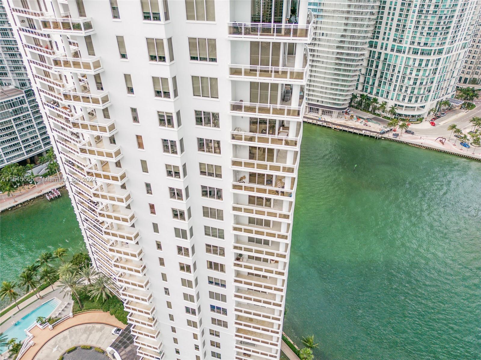 901 Brickell Key Blvd, Miami, FL, 33131 United States, 4 Bedrooms Bedrooms, ,4 BathroomsBathrooms,Residential,For Sale,Brickell Key Blvd,A11545665