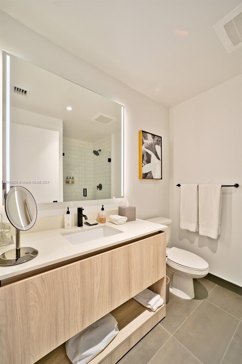 398 NE 5th St 4012, Miami, Florida 33132, ,1 BathroomBathrooms,Residential,For Sale,398 NE 5th St 4012,A11543928