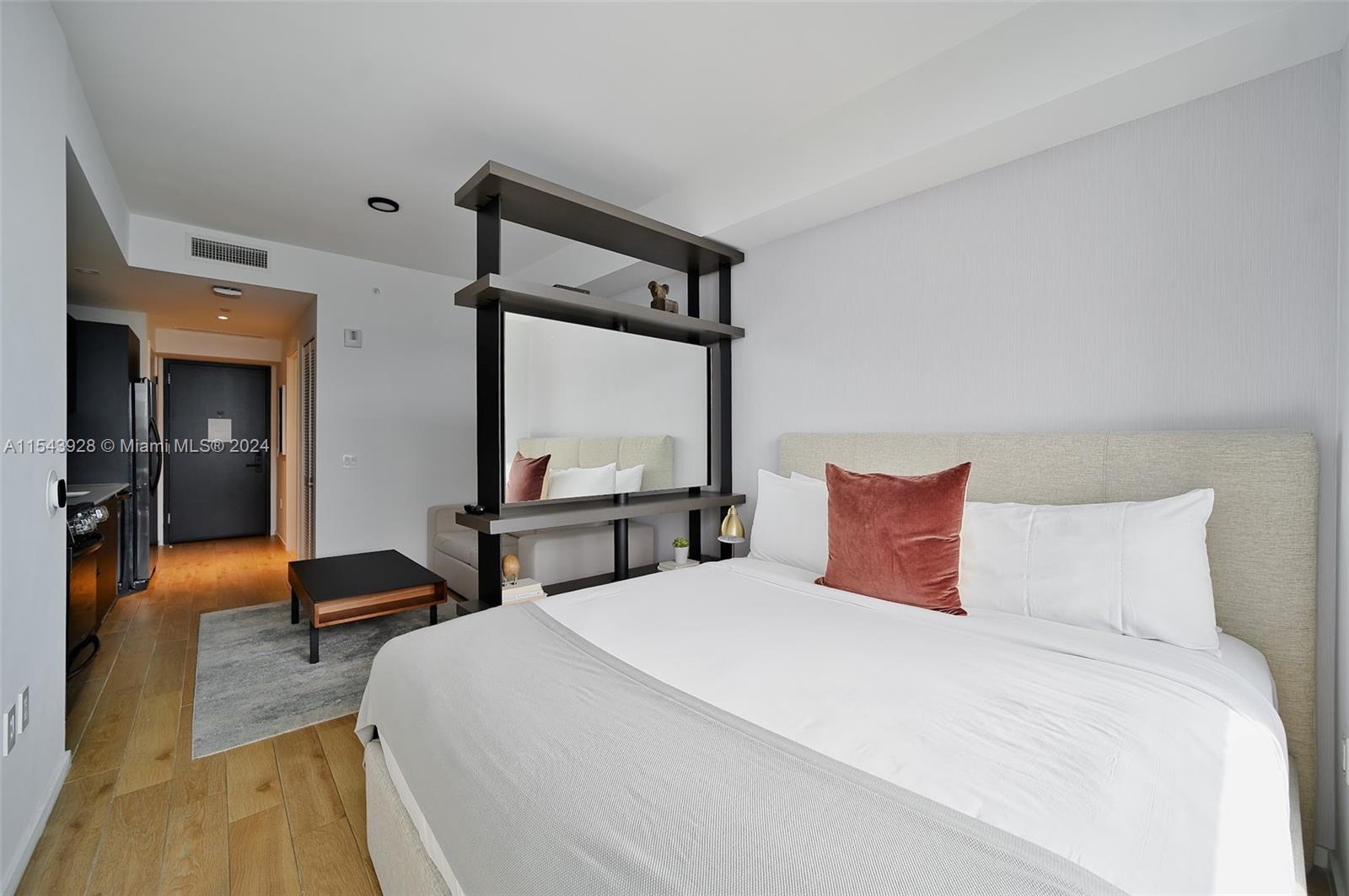 398 NE 5th St 4012, Miami, Florida 33132, ,1 BathroomBathrooms,Residential,For Sale,398 NE 5th St 4012,A11543928