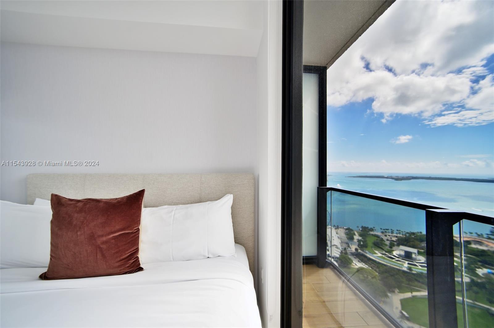 398 NE 5th St 4012, Miami, Florida 33132, ,1 BathroomBathrooms,Residential,For Sale,398 NE 5th St 4012,A11543928