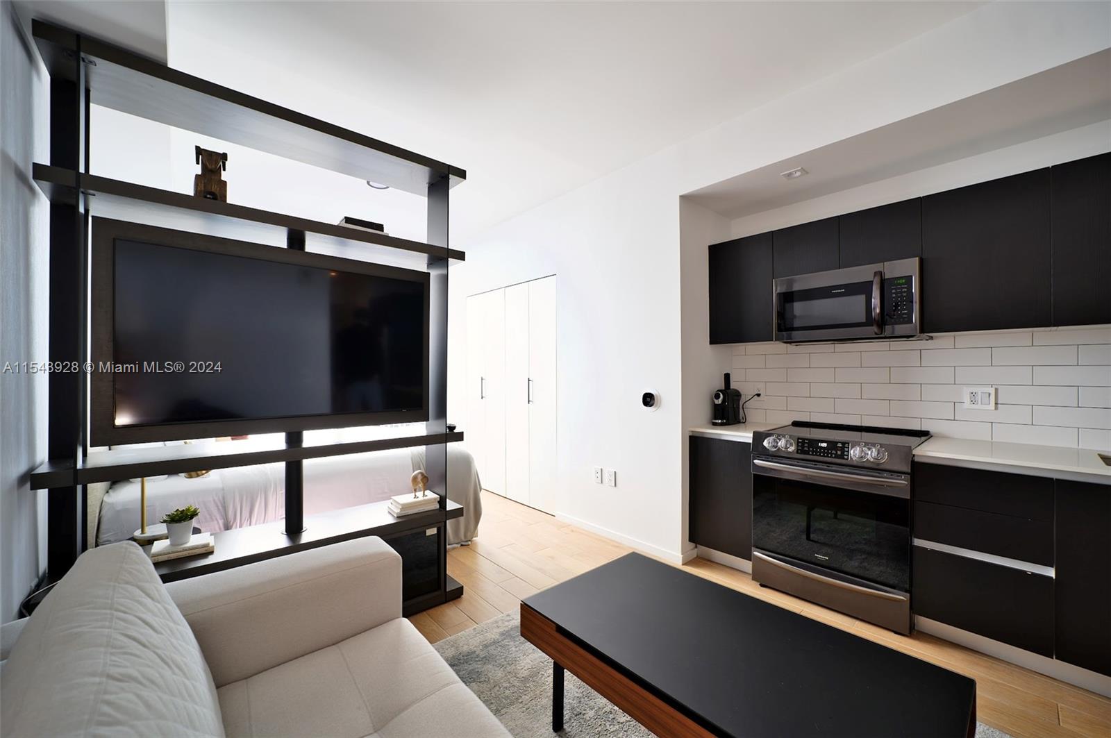 398 NE 5th St 4012, Miami, Florida 33132, ,1 BathroomBathrooms,Residential,For Sale,398 NE 5th St 4012,A11543928