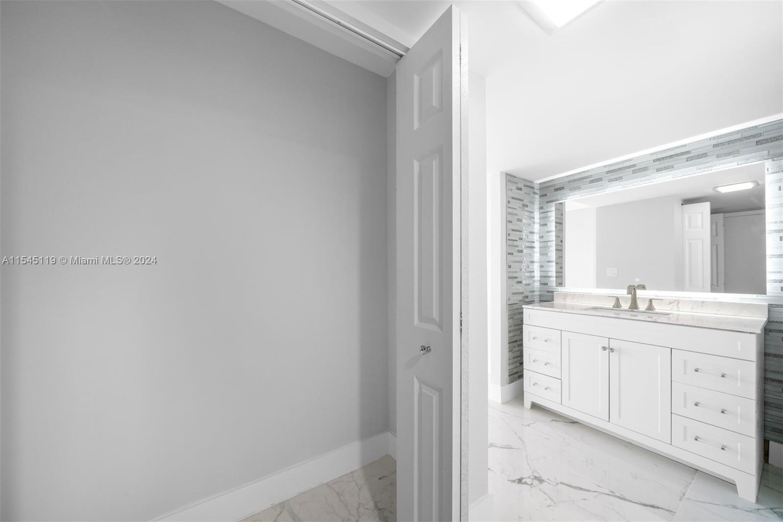 20379 Country Club Dr, Aventura, FL, 33180 United States, 2 Bedrooms Bedrooms, ,2 BathroomsBathrooms,Residential,For Sale,Country Club Dr,A11545119