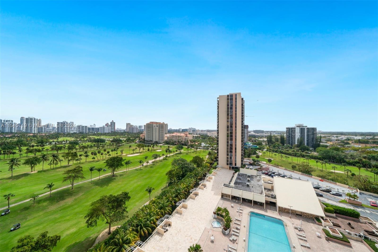 20379 Country Club Dr, Aventura, FL, 33180 United States, 2 Bedrooms Bedrooms, ,2 BathroomsBathrooms,Residential,For Sale,Country Club Dr,A11545119