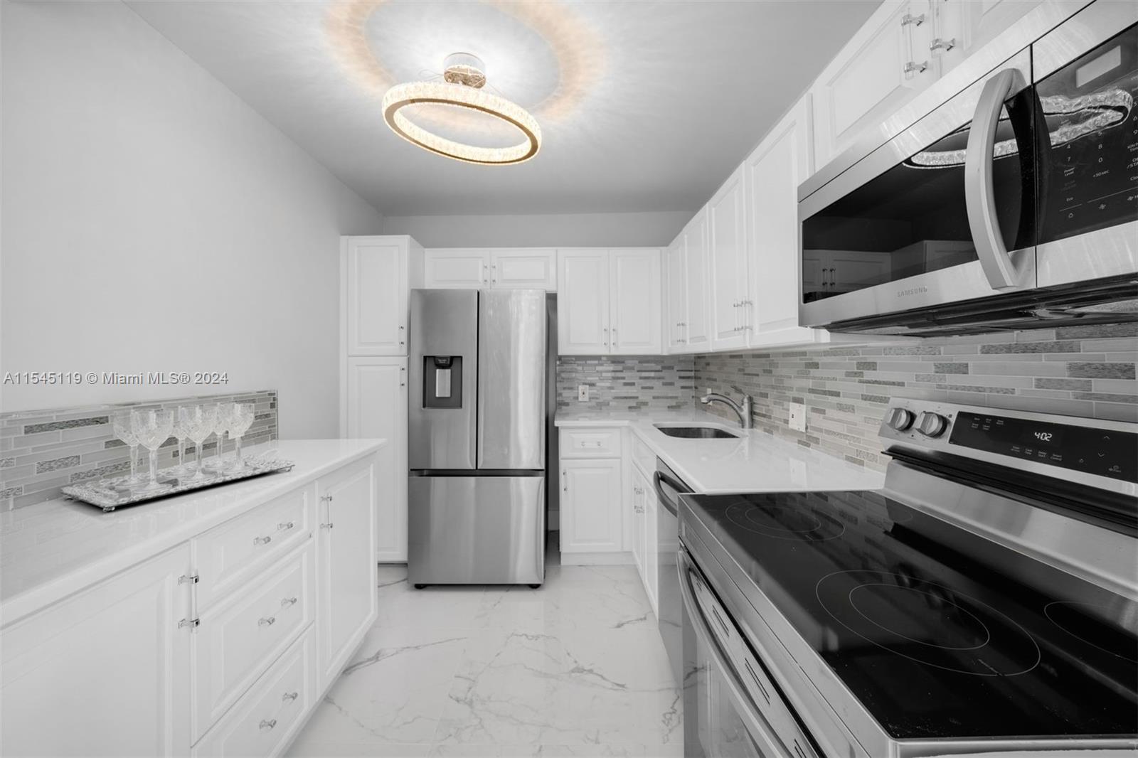 20379 Country Club Dr, Aventura, FL, 33180 United States, 2 Bedrooms Bedrooms, ,2 BathroomsBathrooms,Residential,For Sale,Country Club Dr,A11545119