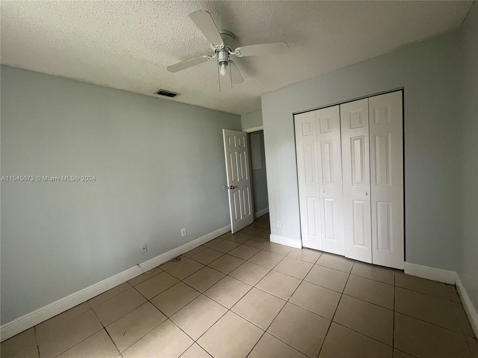 738 SW 9th St, Florida City, Florida 33034, 3 Bedrooms Bedrooms, ,2 BathroomsBathrooms,Residentiallease,For Rent,738 SW 9th St,A11545673