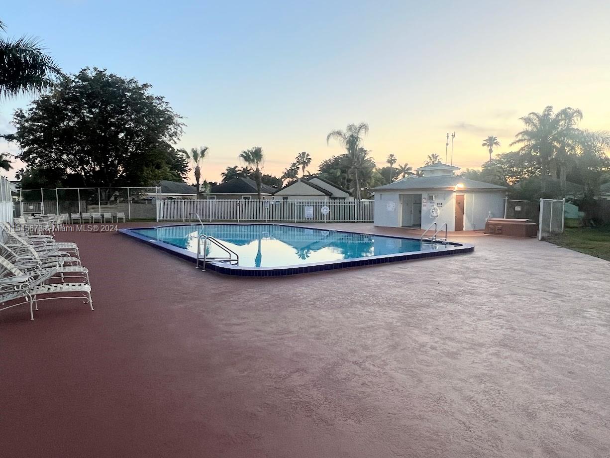 738 SW 9th St, Florida City, Florida 33034, 3 Bedrooms Bedrooms, ,2 BathroomsBathrooms,Residentiallease,For Rent,738 SW 9th St,A11545673