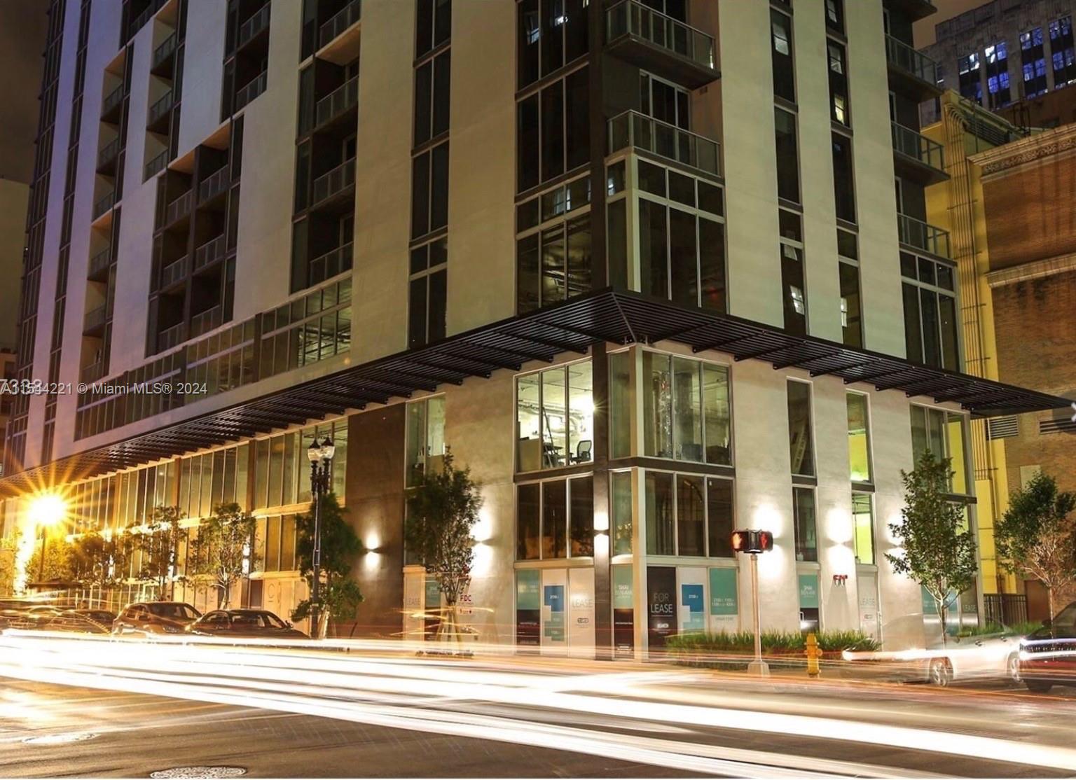 Miami, Florida 33131, 1 Bedroom Bedrooms, ,1 BathroomBathrooms,Residential,For Sale,A11544221