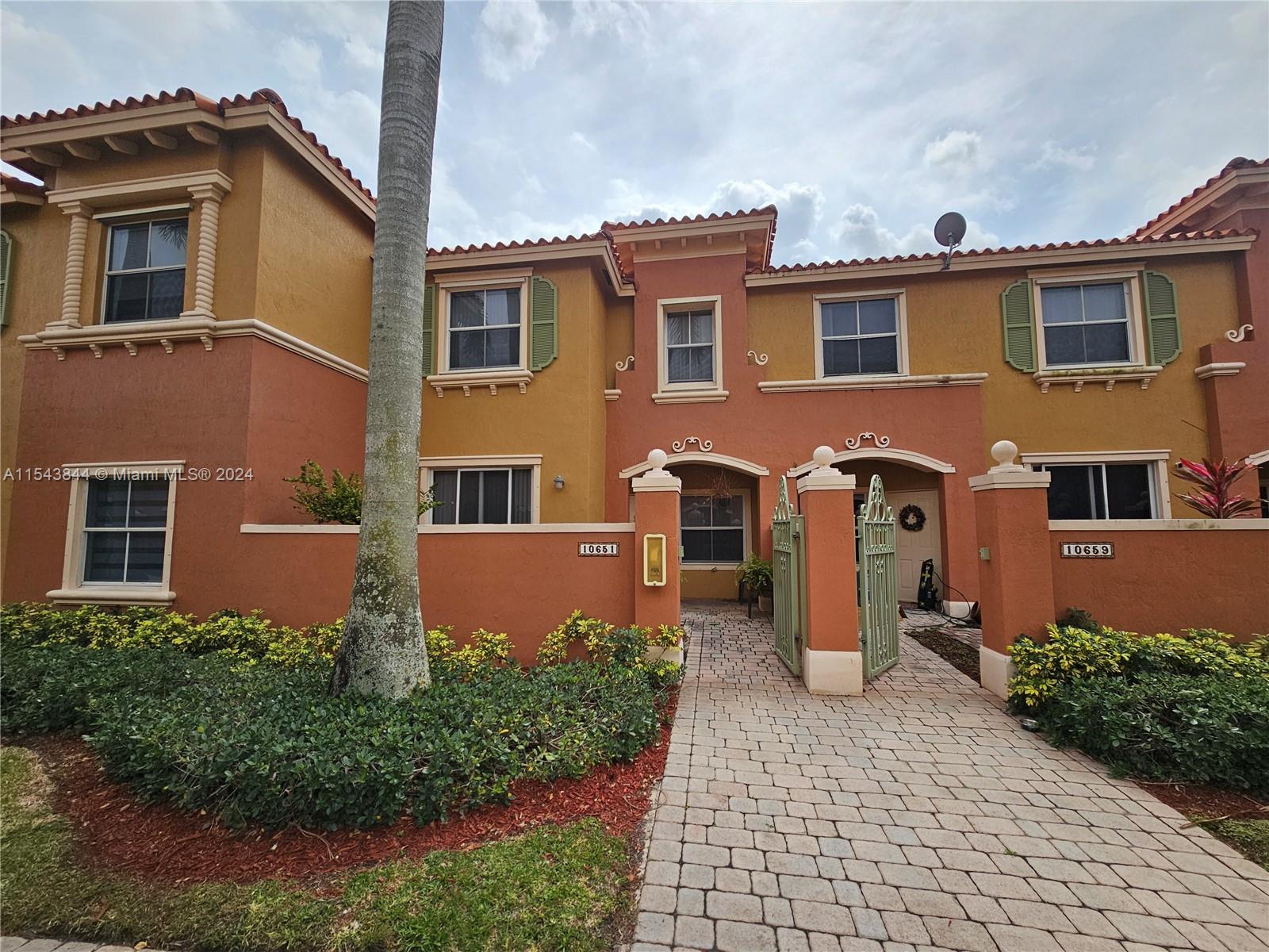 10651 SW 7th St 1807, Pembroke Pines, Florida 33025, 3 Bedrooms Bedrooms, ,2 BathroomsBathrooms,Residential,For Sale,10651 SW 7th St 1807,A11543844
