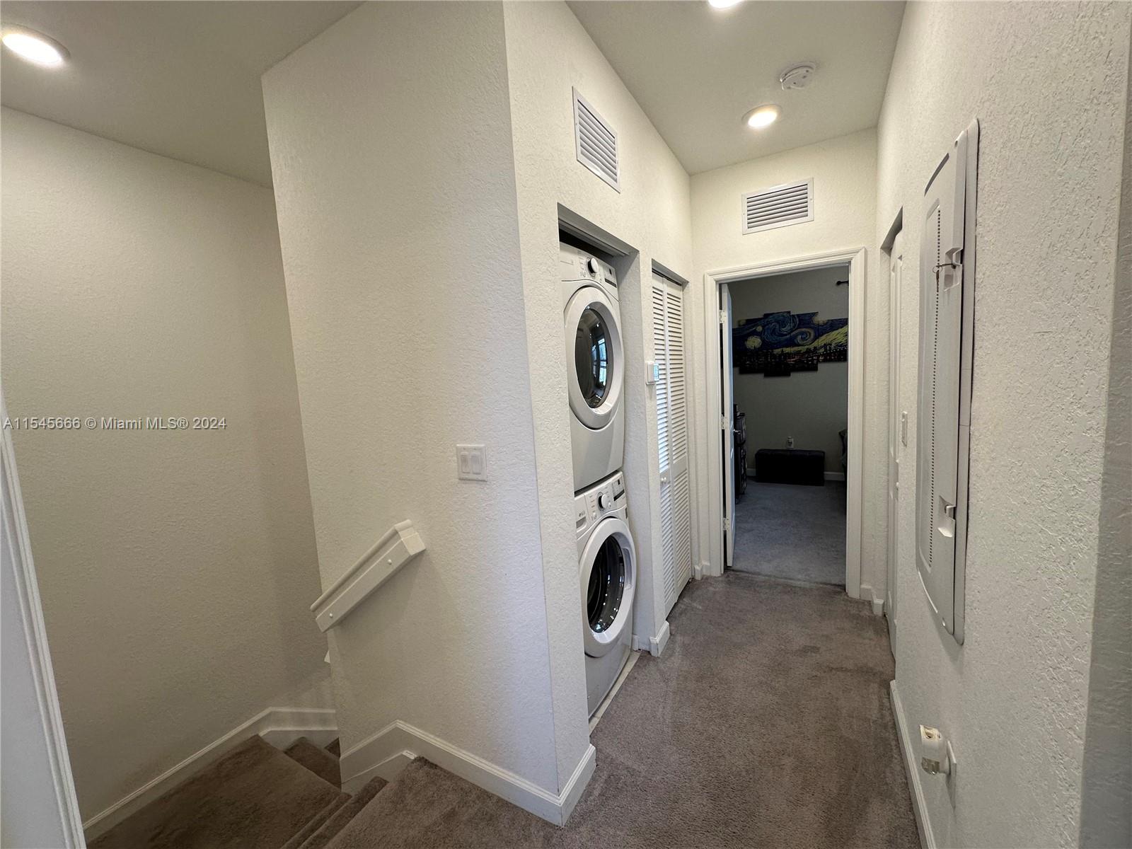 18220 SW 148th Rd, Miami, Florida 33187, 3 Bedrooms Bedrooms, ,3 BathroomsBathrooms,Residentiallease,For Rent,18220 SW 148th Rd,A11545666