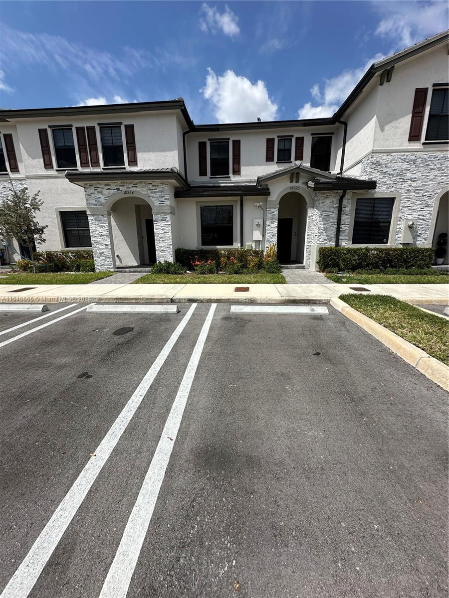 18220 SW 148th Rd, Miami, Florida 33187, 3 Bedrooms Bedrooms, ,3 BathroomsBathrooms,Residentiallease,For Rent,18220 SW 148th Rd,A11545666