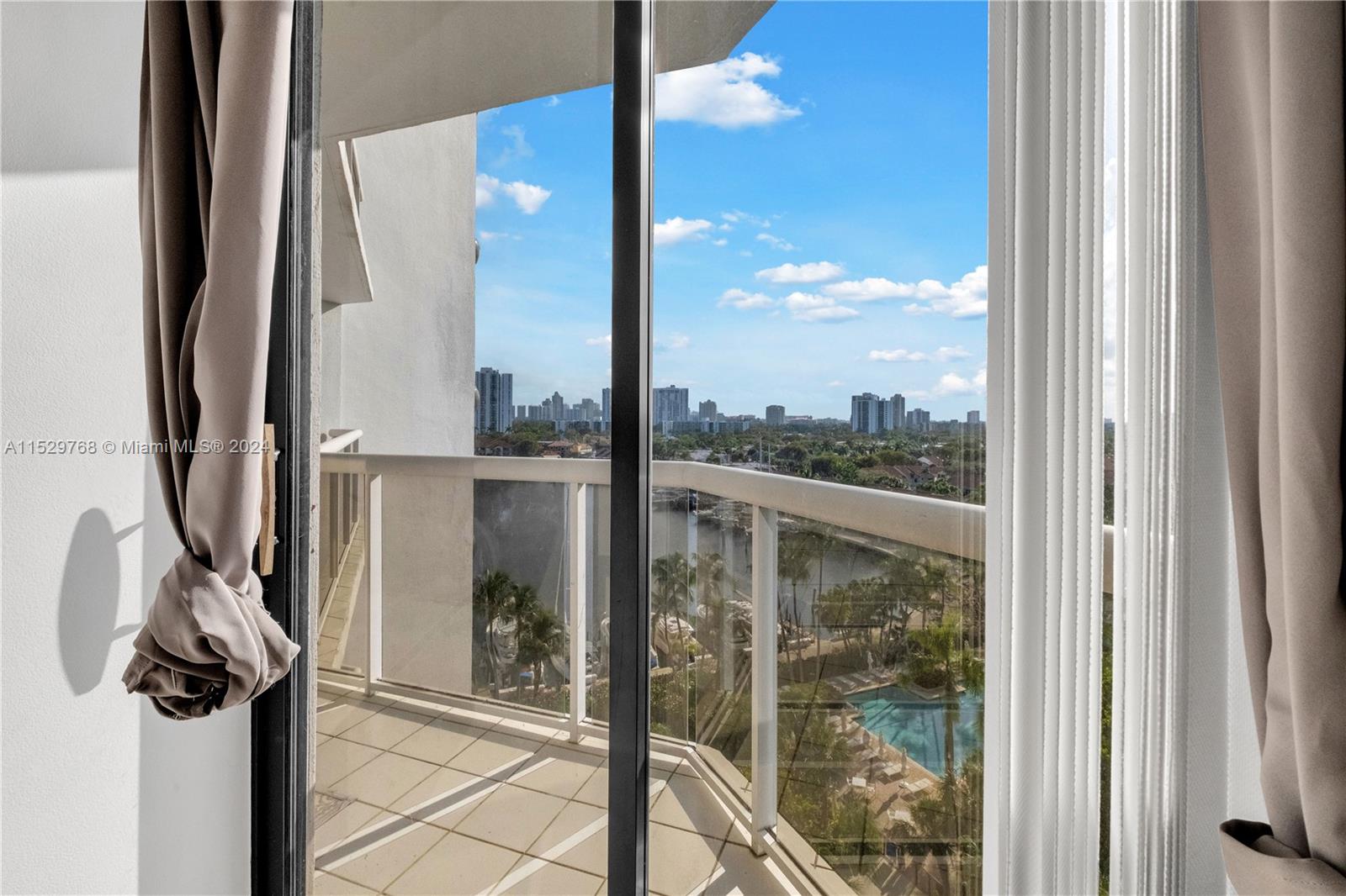 3610 Yacht Club Dr 911, Aventura, Florida 33180, 2 Bedrooms Bedrooms, ,2 BathroomsBathrooms,Residential,For Sale,3610 Yacht Club Dr 911,A11529768