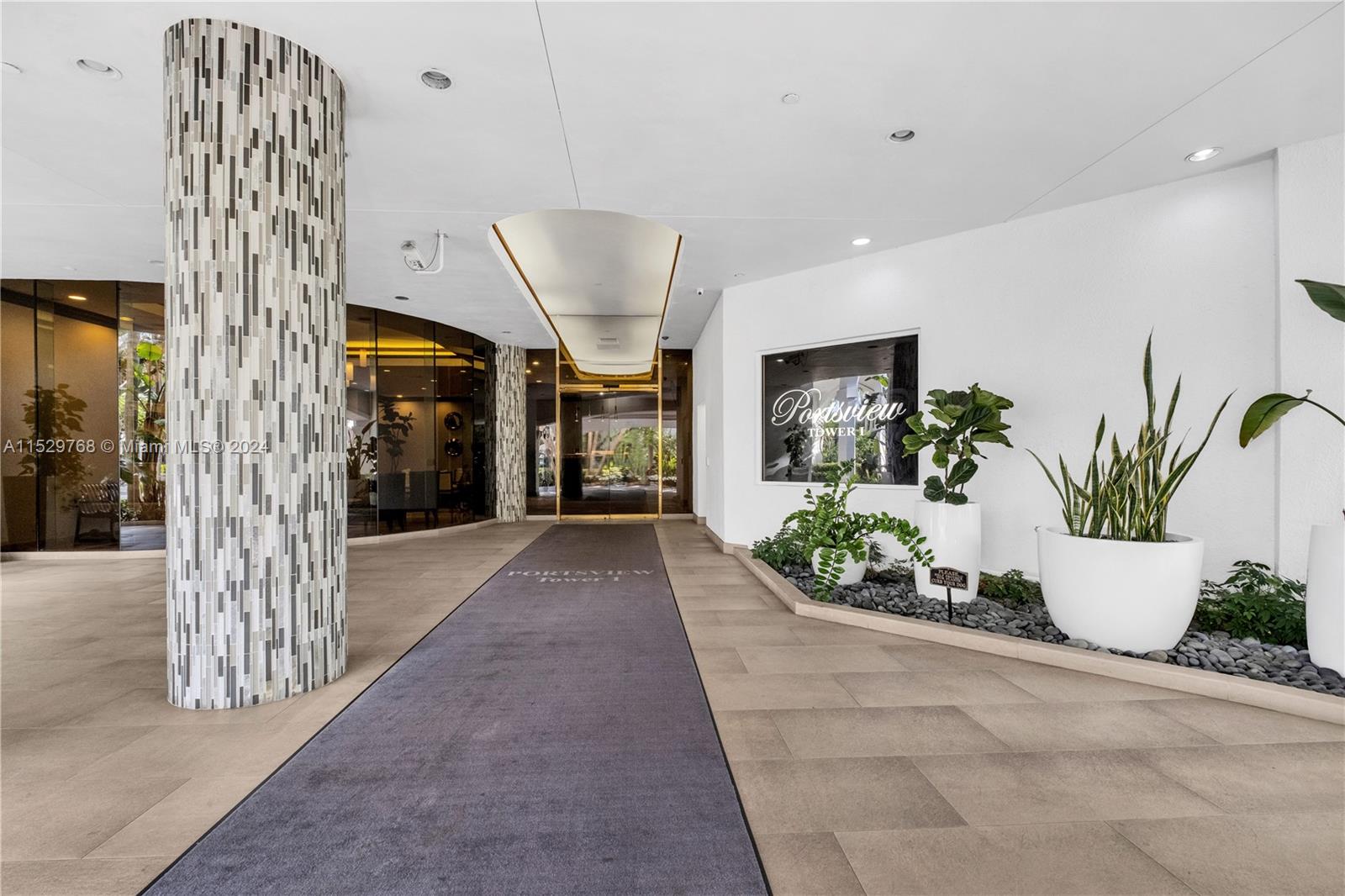 3610 Yacht Club Dr 911, Aventura, Florida 33180, 2 Bedrooms Bedrooms, ,2 BathroomsBathrooms,Residential,For Sale,3610 Yacht Club Dr 911,A11529768