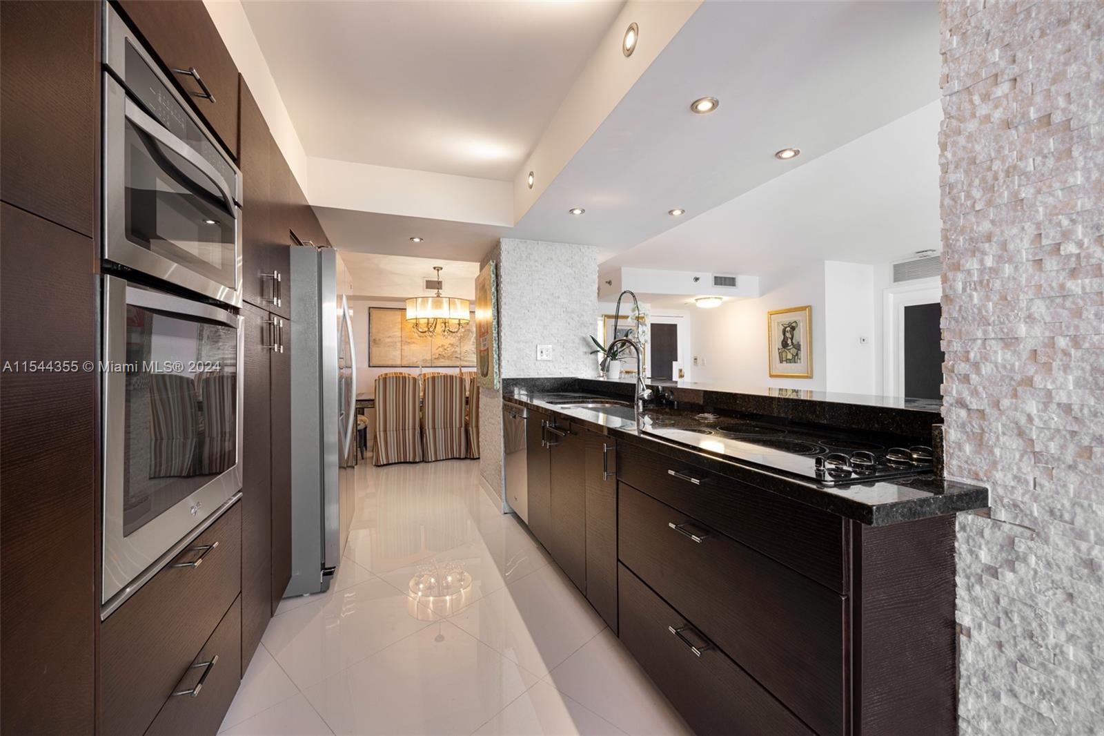 4000 Towerside Ter 1905, Miami, Florida 33138, 2 Bedrooms Bedrooms, ,2 BathroomsBathrooms,Residential,For Sale,4000 Towerside Ter 1905,A11544355