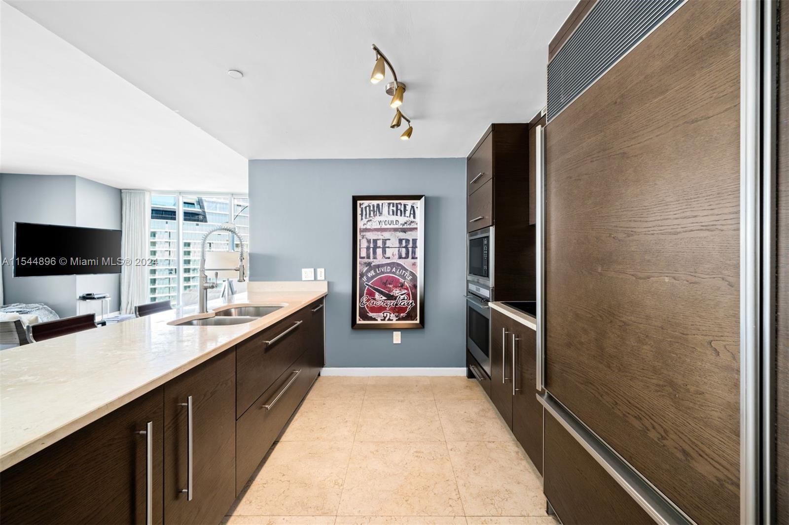 465 Brickell Ave, Miami, FL, 33131 United States, 5 Bedrooms Bedrooms, ,4 BathroomsBathrooms,Residential,For Sale,Brickell Ave,A11544896