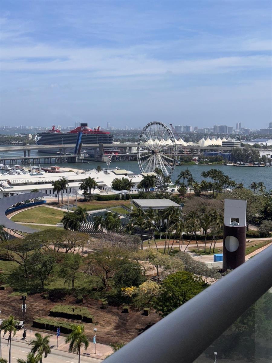 50 Biscayne Blvd 1601, Miami, Florida 33132, 2 Bedrooms Bedrooms, ,2 BathroomsBathrooms,Residentiallease,For Rent,50 Biscayne Blvd 1601,A11544331