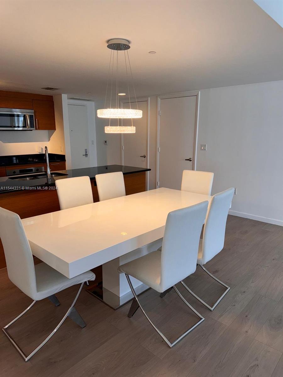 50 Biscayne Blvd 1601, Miami, Florida 33132, 2 Bedrooms Bedrooms, ,2 BathroomsBathrooms,Residentiallease,For Rent,50 Biscayne Blvd 1601,A11544331