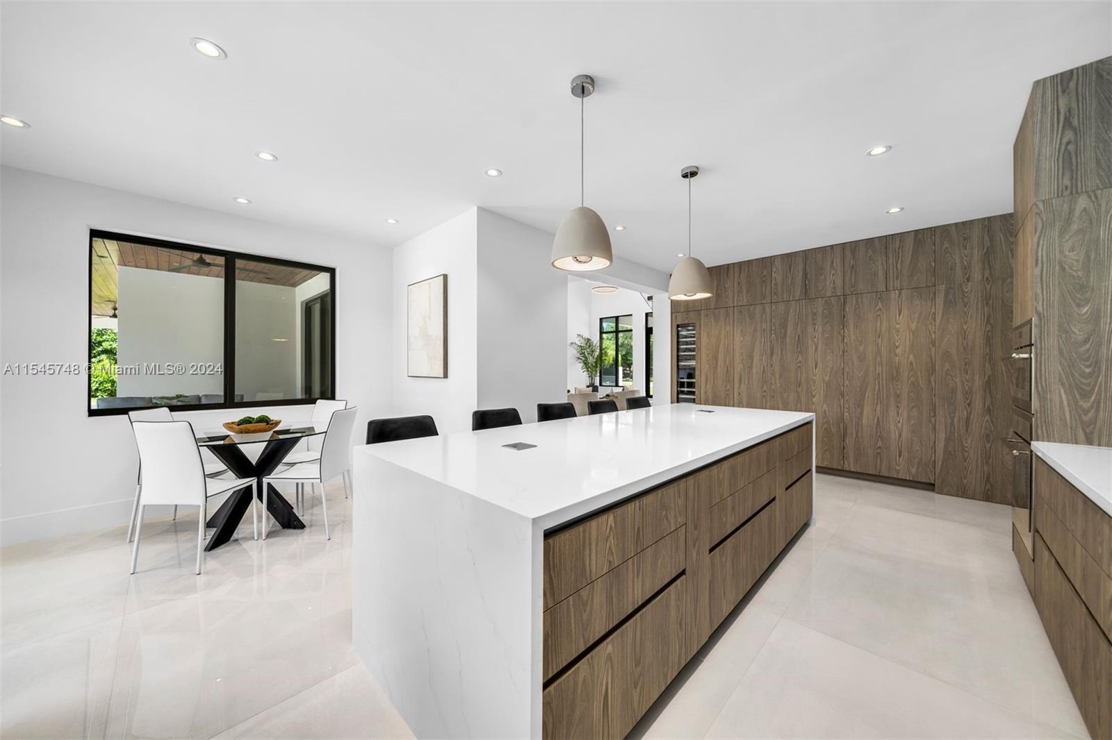 7501 80th St, Miami, FL, 33143 United States, 5 Bedrooms Bedrooms, ,5 BathroomsBathrooms,Residential,For Sale,80th St,A11545748