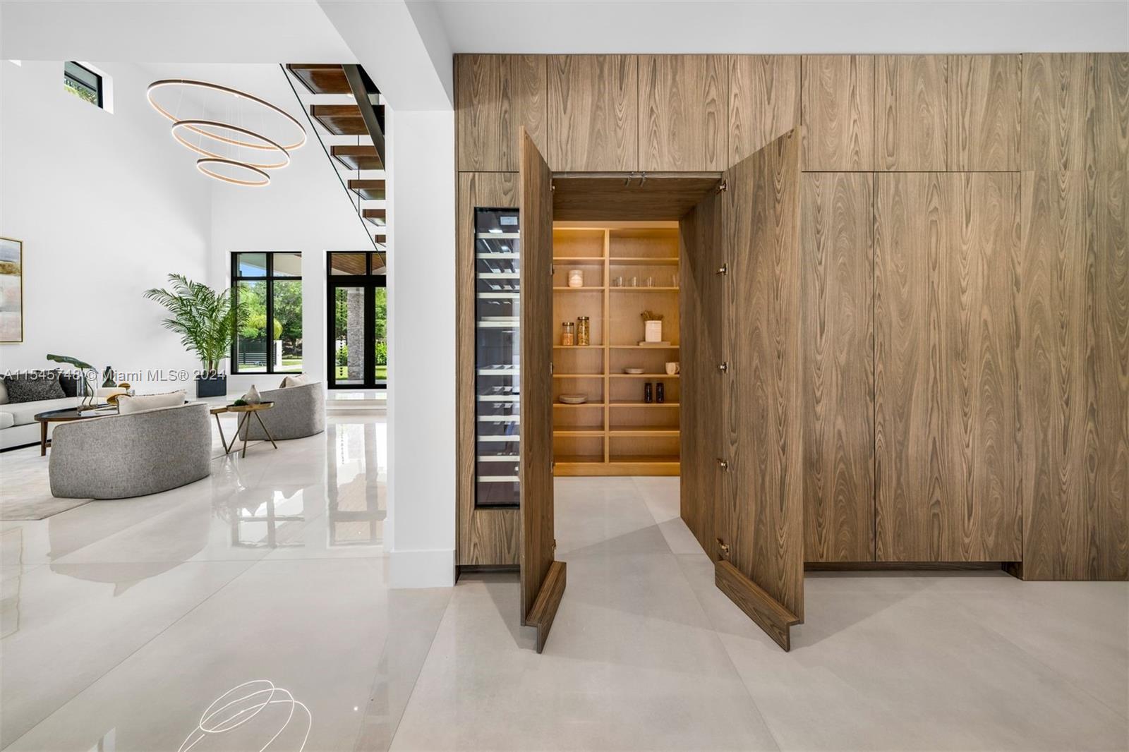 7501 80th St, Miami, FL, 33143 United States, 5 Bedrooms Bedrooms, ,5 BathroomsBathrooms,Residential,For Sale,80th St,A11545748