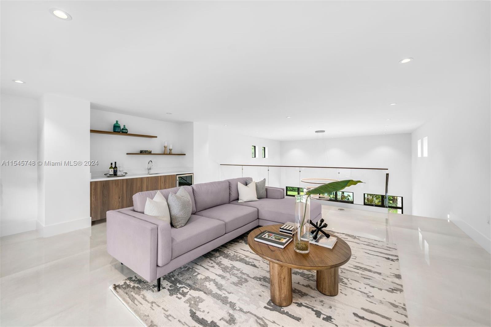 7501 SW 80th St, Miami, Florida 33143, 5 Bedrooms Bedrooms, ,5 BathroomsBathrooms,Residential,For Sale,7501 SW 80th St,A11545748