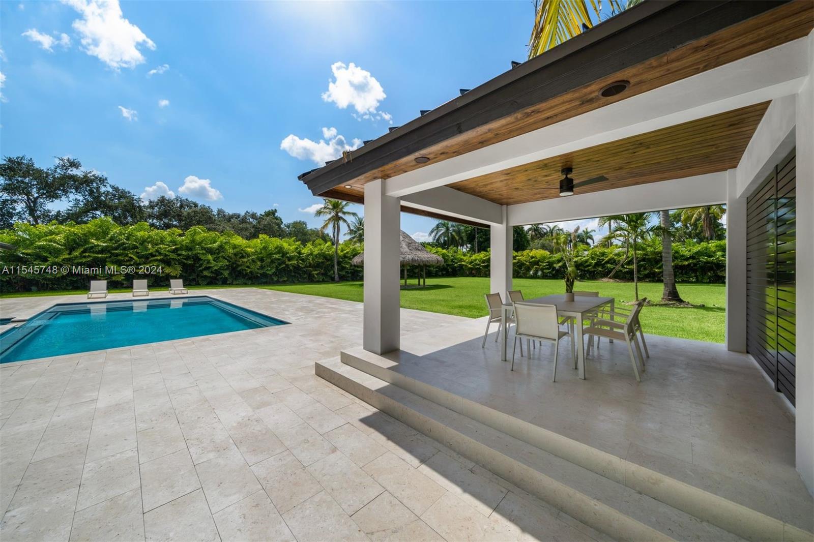 7501 80th St, Miami, FL, 33143 United States, 5 Bedrooms Bedrooms, ,5 BathroomsBathrooms,Residential,For Sale,80th St,A11545748