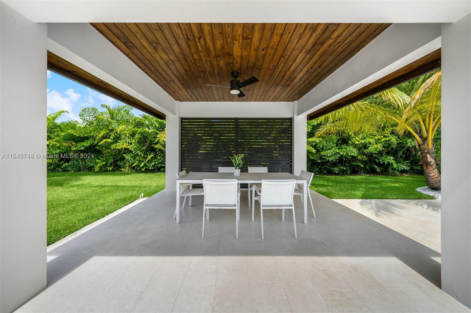 7501 80th St, Miami, FL, 33143 United States, 5 Bedrooms Bedrooms, ,5 BathroomsBathrooms,Residential,For Sale,80th St,A11545748