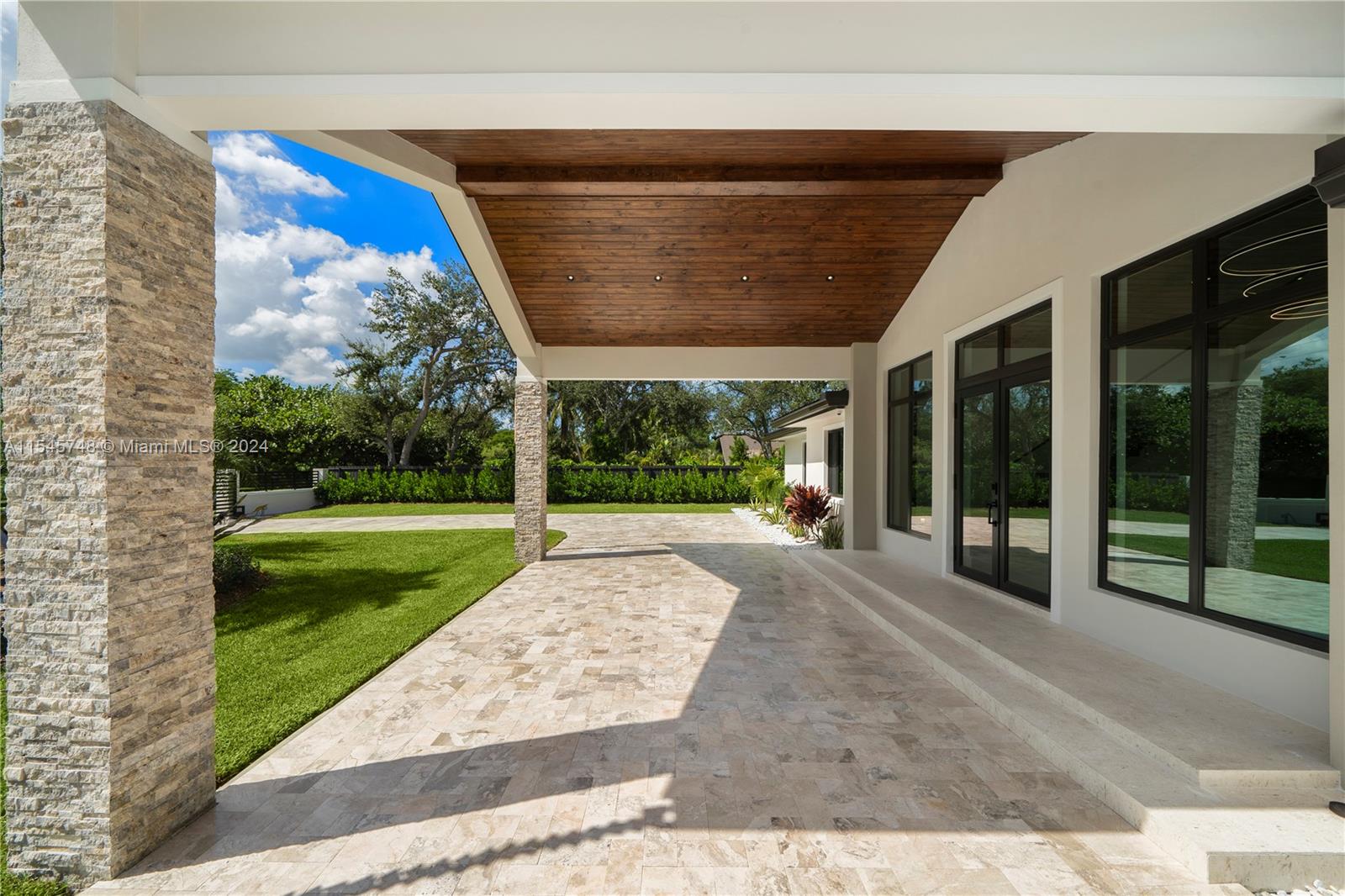 7501 80th St, Miami, FL, 33143 United States, 5 Bedrooms Bedrooms, ,5 BathroomsBathrooms,Residential,For Sale,80th St,A11545748