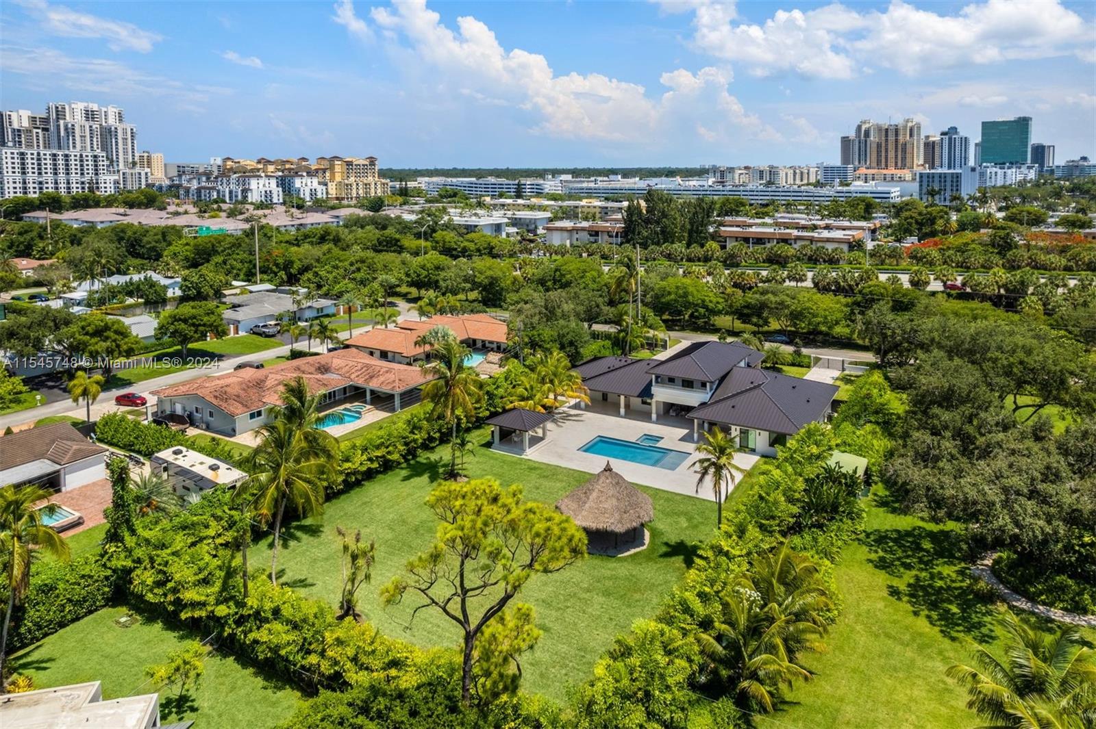 7501 80th St, Miami, FL, 33143 United States, 5 Bedrooms Bedrooms, ,5 BathroomsBathrooms,Residential,For Sale,80th St,A11545748