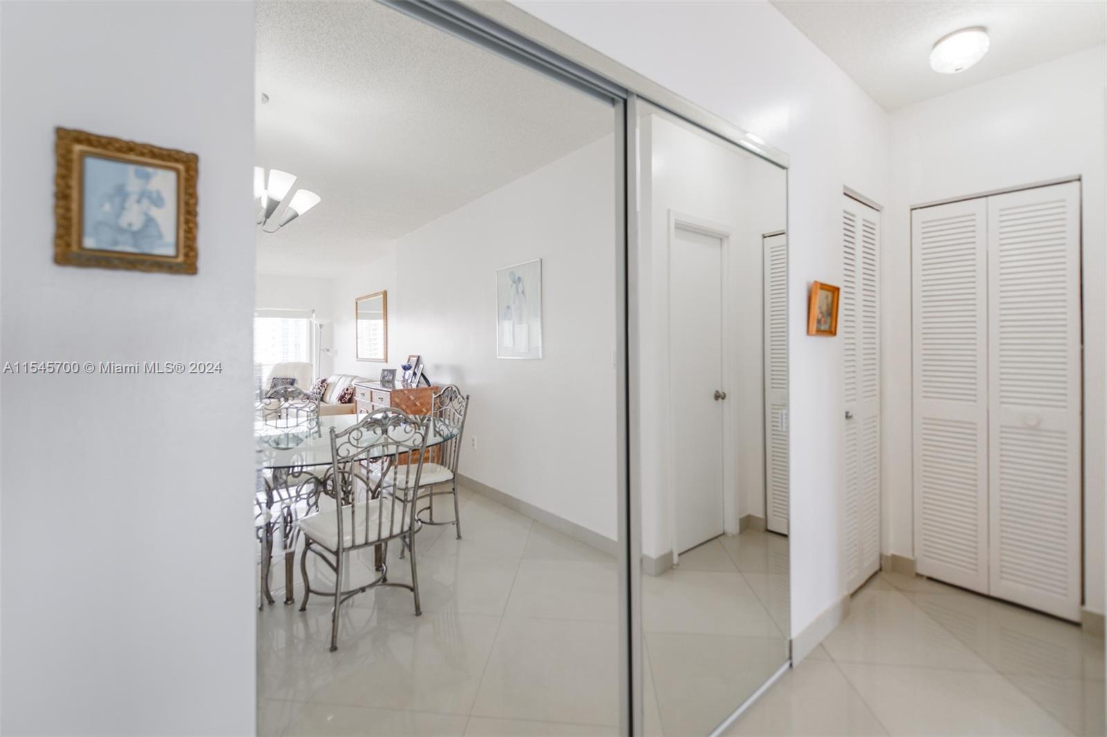 1985 S Ocean Dr 11K, Hallandale Beach, Florida 33009, 1 Bedroom Bedrooms, ,1 BathroomBathrooms,Residential,For Sale,1985 S Ocean Dr 11K,A11545700