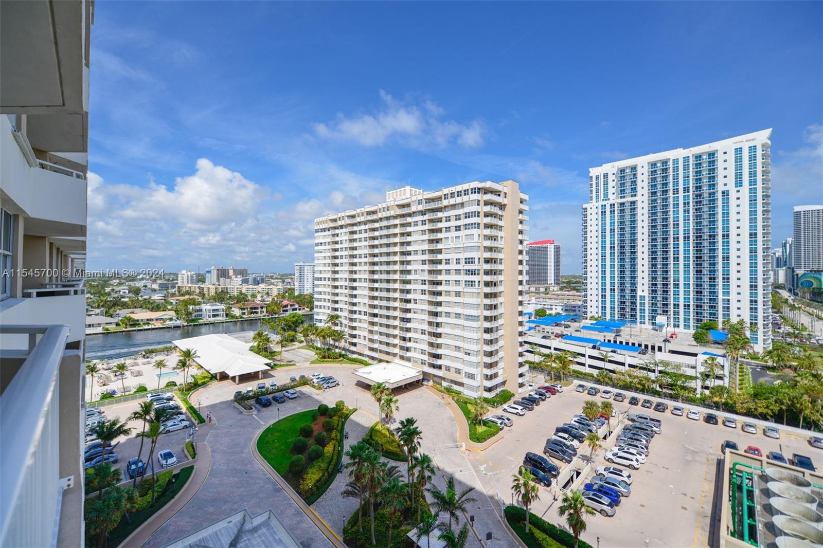 1985 S Ocean Dr 11K, Hallandale Beach, Florida 33009, 1 Bedroom Bedrooms, ,1 BathroomBathrooms,Residential,For Sale,1985 S Ocean Dr 11K,A11545700