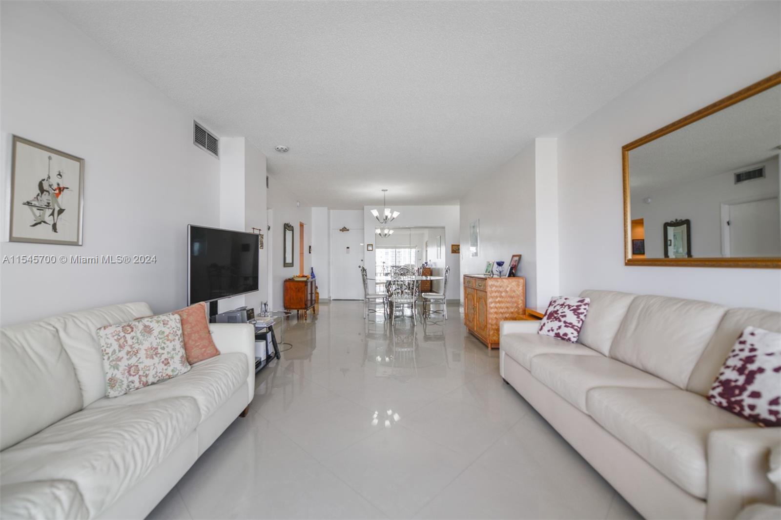 1985 S Ocean Dr 11K, Hallandale Beach, Florida 33009, 1 Bedroom Bedrooms, ,1 BathroomBathrooms,Residential,For Sale,1985 S Ocean Dr 11K,A11545700