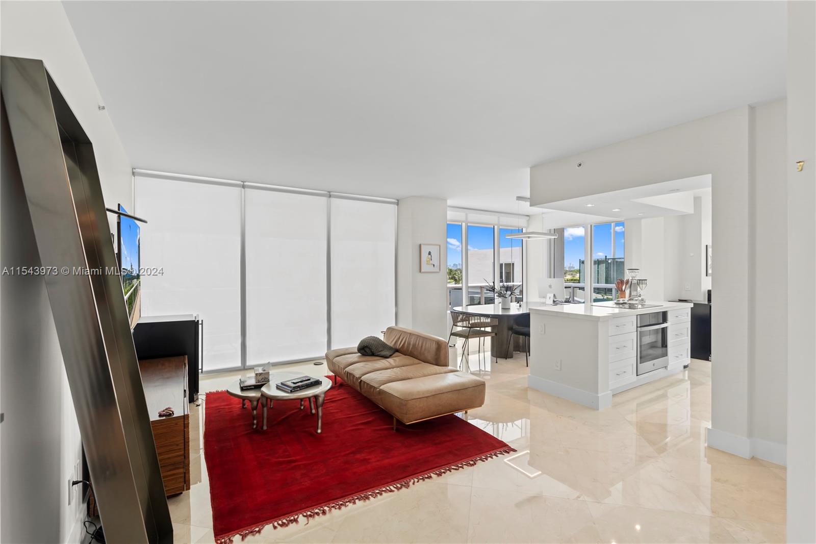 4779 Collins Ave 505, Miami Beach, Florida 33140, 2 Bedrooms Bedrooms, ,2 BathroomsBathrooms,Residentiallease,For Rent,4779 Collins Ave 505,A11543973