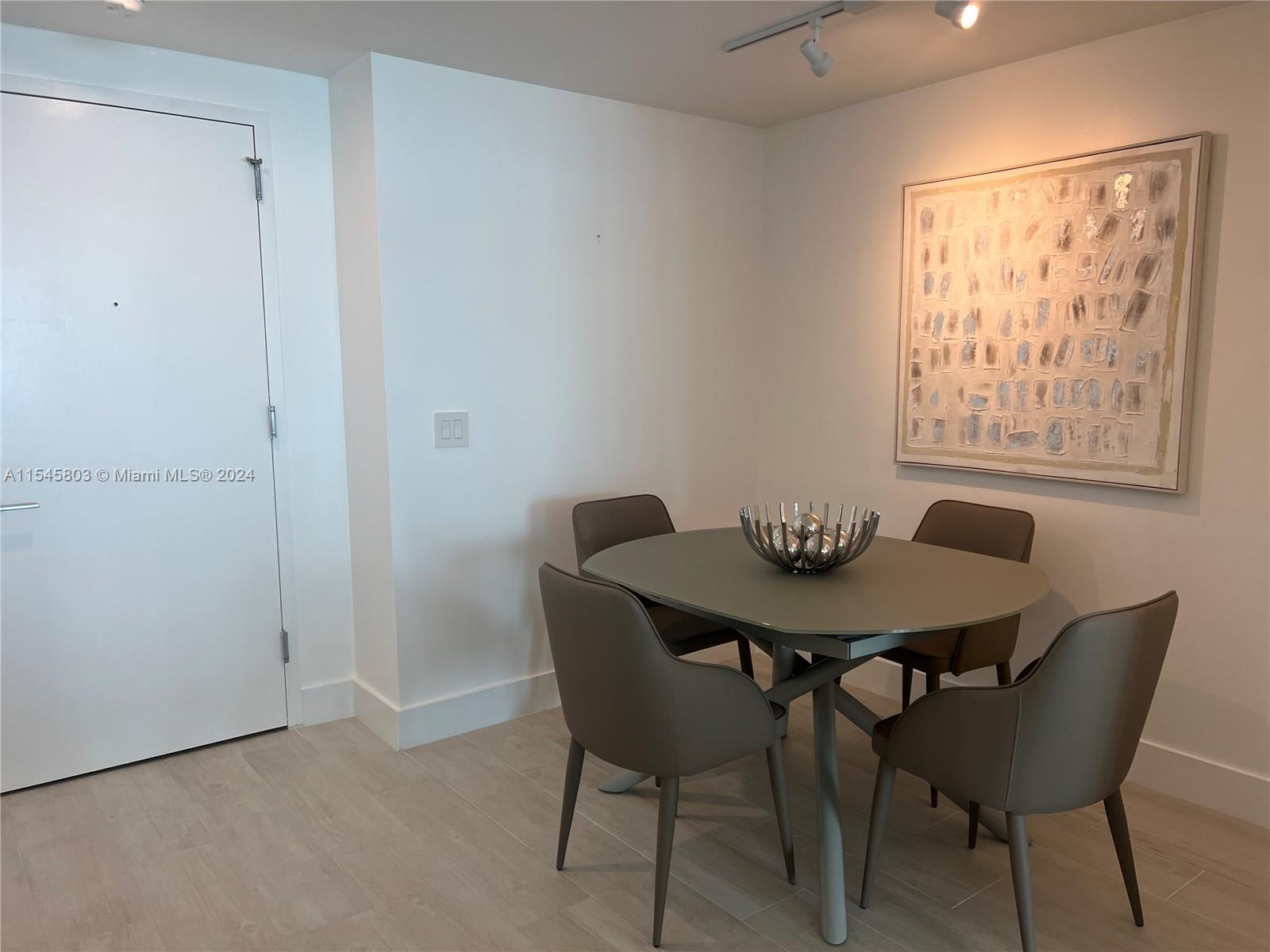 650 NE 32nd St 2406, Miami, Florida 33137, 2 Bedrooms Bedrooms, ,2 BathroomsBathrooms,Residentiallease,For Rent,650 NE 32nd St 2406,A11545803