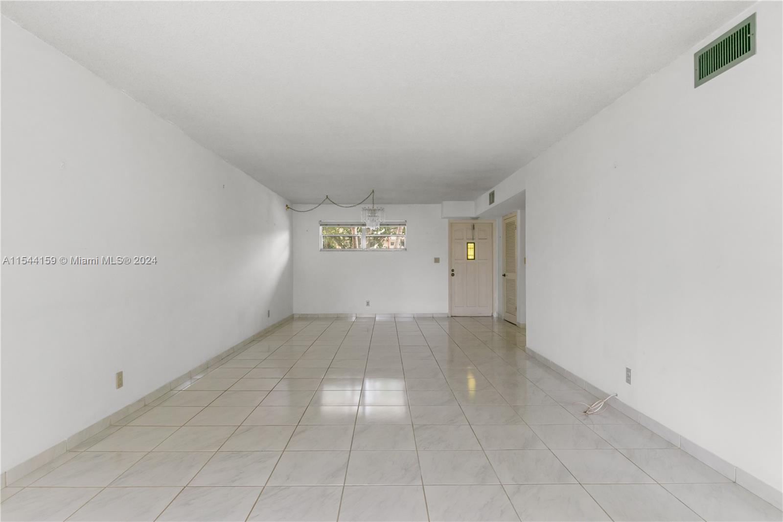 9511 Hollybrook Lake Dr, Pembroke Pines, FL, 33025 United States, 1 Bedroom Bedrooms, ,1 BathroomBathrooms,Residential,For Sale,Hollybrook Lake Dr,A11544159