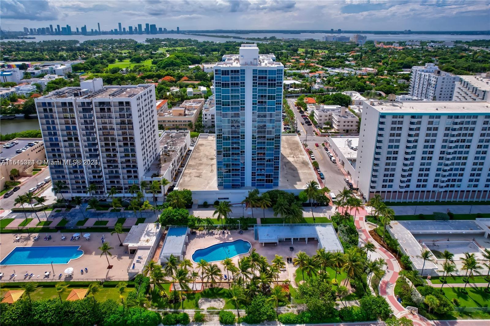 2655 Collins Ave PH2512, Miami Beach, Florida 33140, 2 Bedrooms Bedrooms, ,2 BathroomsBathrooms,Residential,For Sale,2655 Collins Ave PH2512,A11545324