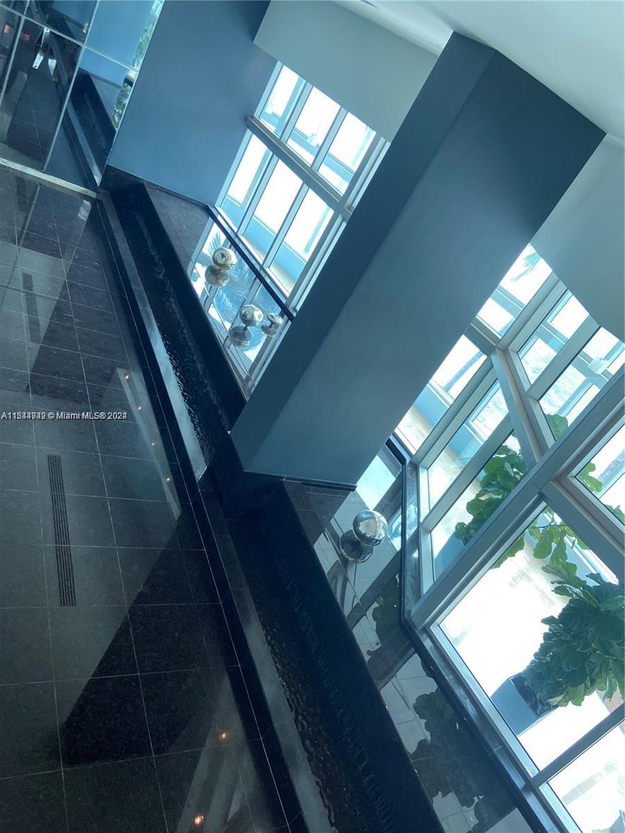 335 S Biscayne Blvd 3502, Miami, Florida 33131, 1 Bedroom Bedrooms, ,1 BathroomBathrooms,Residential,For Sale,335 S Biscayne Blvd 3502,A11544942