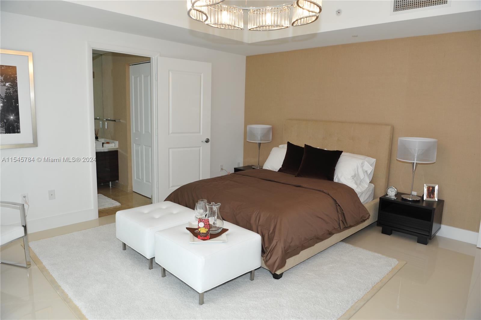 3737 Collins Ave S-302, Miami Beach, Florida 33140, 3 Bedrooms Bedrooms, ,3 BathroomsBathrooms,Residentiallease,For Rent,3737 Collins Ave S-302,A11545784