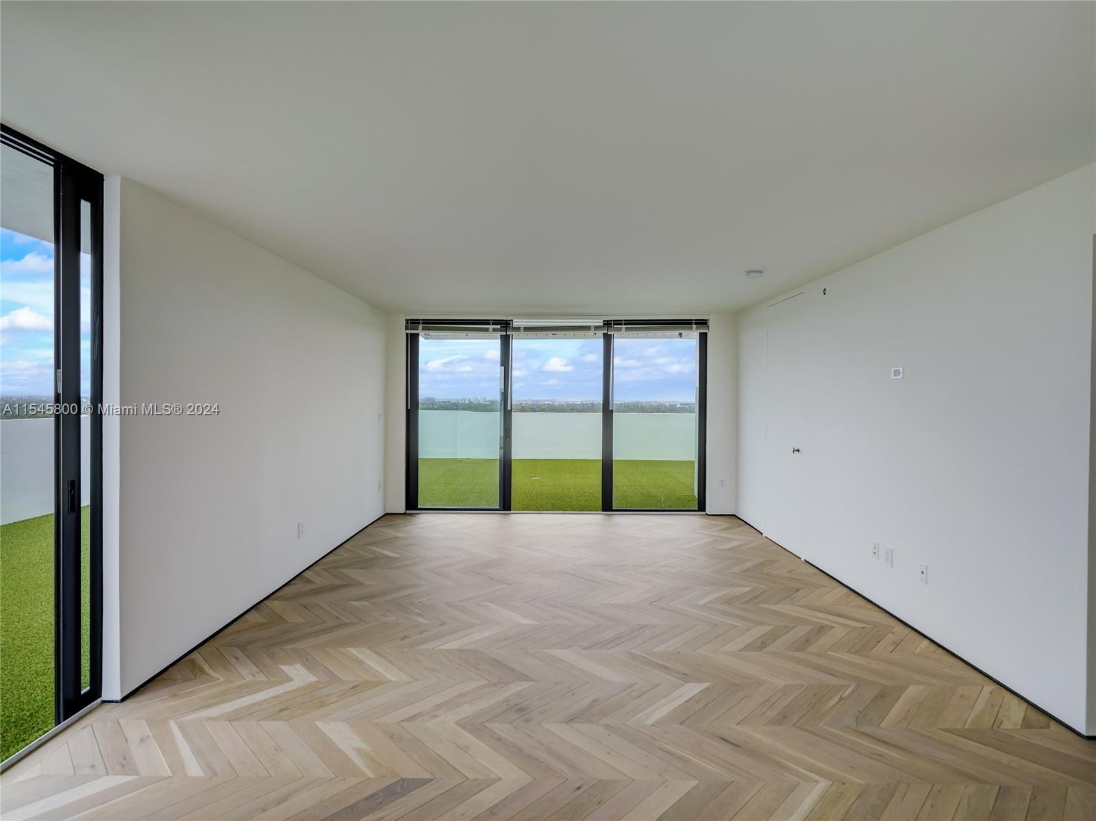 720 Coral Way PH14P, Coral Gables, Florida 33134, 1 Bedroom Bedrooms, ,1 BathroomBathrooms,Residential,For Sale,720 Coral Way PH14P,A11545800