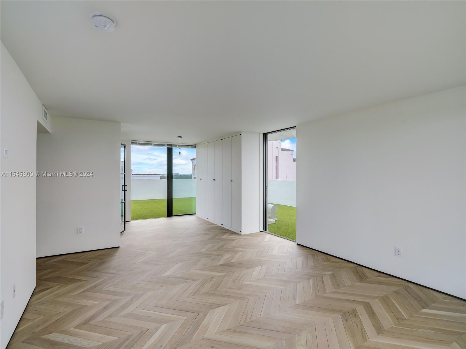 720 Coral Way PH14P, Coral Gables, Florida 33134, 1 Bedroom Bedrooms, ,1 BathroomBathrooms,Residential,For Sale,720 Coral Way PH14P,A11545800