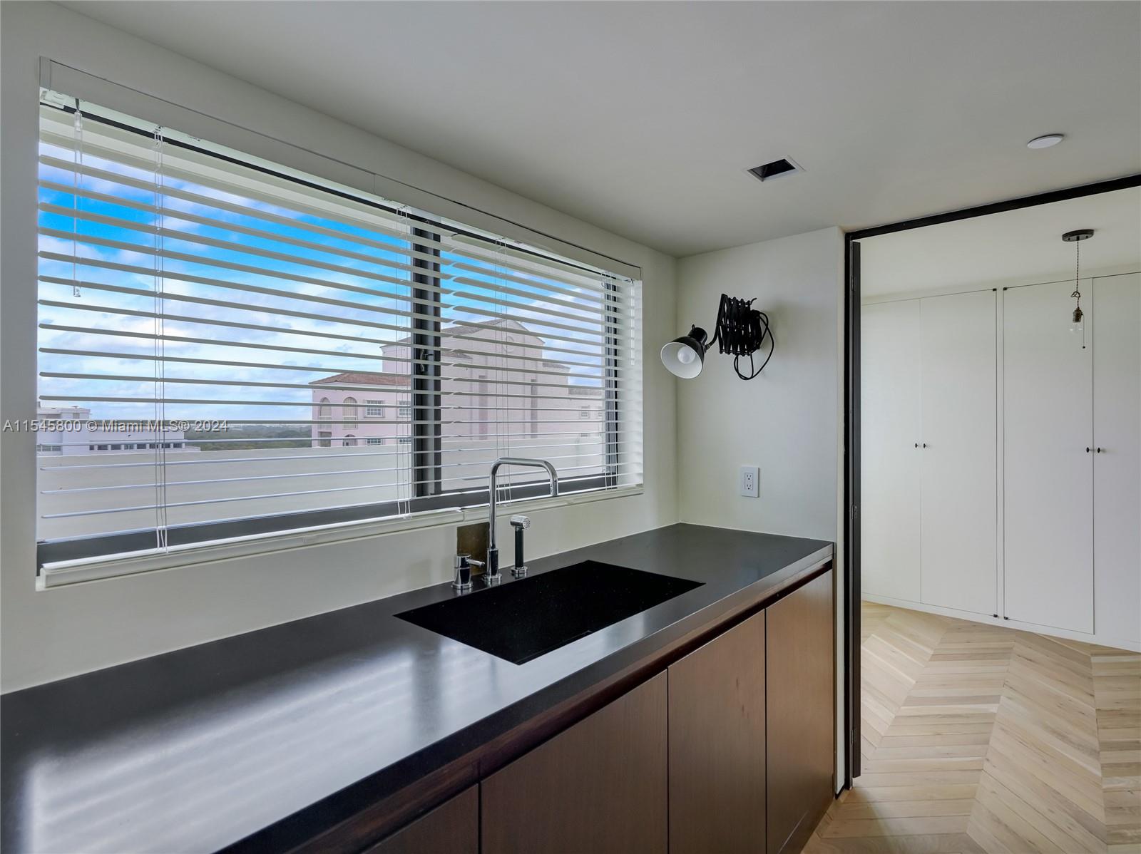 720 Coral Way PH14P, Coral Gables, Florida 33134, 1 Bedroom Bedrooms, ,1 BathroomBathrooms,Residential,For Sale,720 Coral Way PH14P,A11545800