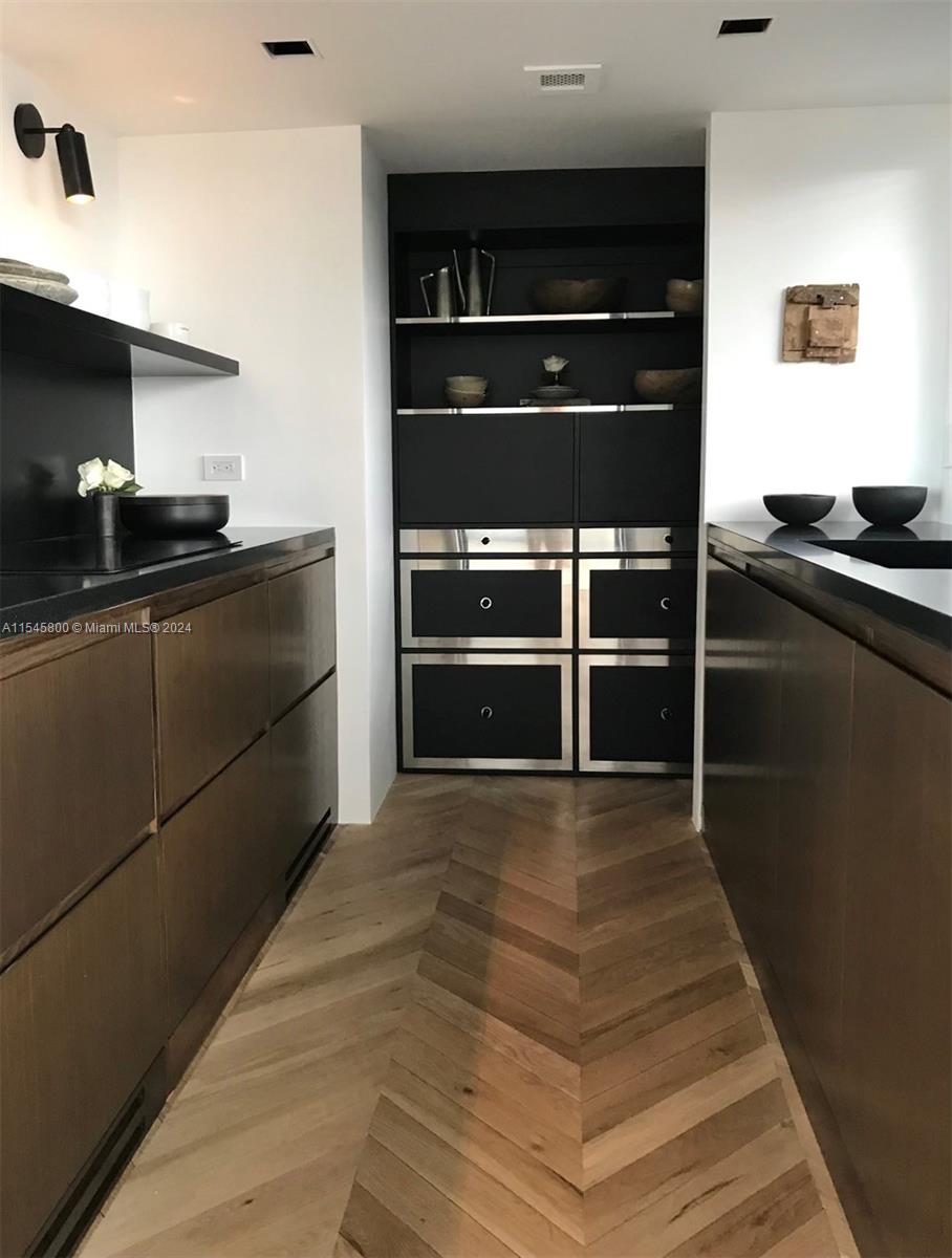 720 Coral Way PH14P, Coral Gables, Florida 33134, 1 Bedroom Bedrooms, ,1 BathroomBathrooms,Residential,For Sale,720 Coral Way PH14P,A11545800