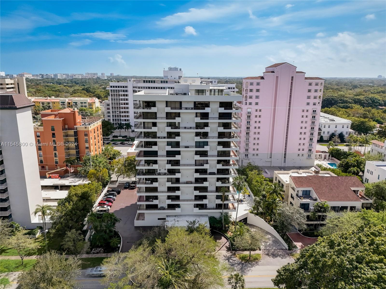 720 Coral Way PH14P, Coral Gables, Florida 33134, 1 Bedroom Bedrooms, ,1 BathroomBathrooms,Residential,For Sale,720 Coral Way PH14P,A11545800