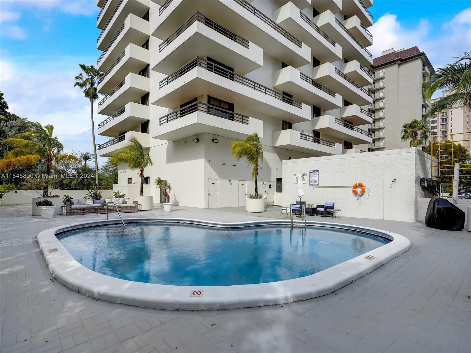 720 Coral Way PH14P, Coral Gables, Florida 33134, 1 Bedroom Bedrooms, ,1 BathroomBathrooms,Residential,For Sale,720 Coral Way PH14P,A11545800