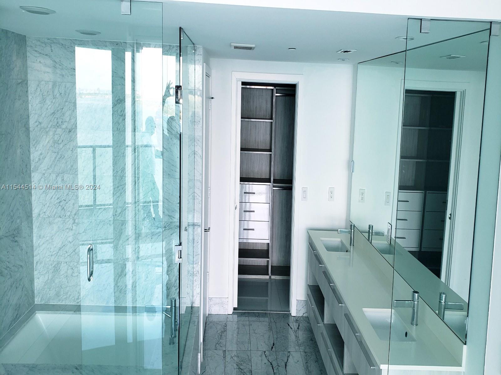 3131 NE 7th Ave 2804, Miami, Florida 33137, 3 Bedrooms Bedrooms, ,3 BathroomsBathrooms,Residential,For Sale,3131 NE 7th Ave 2804,A11544514