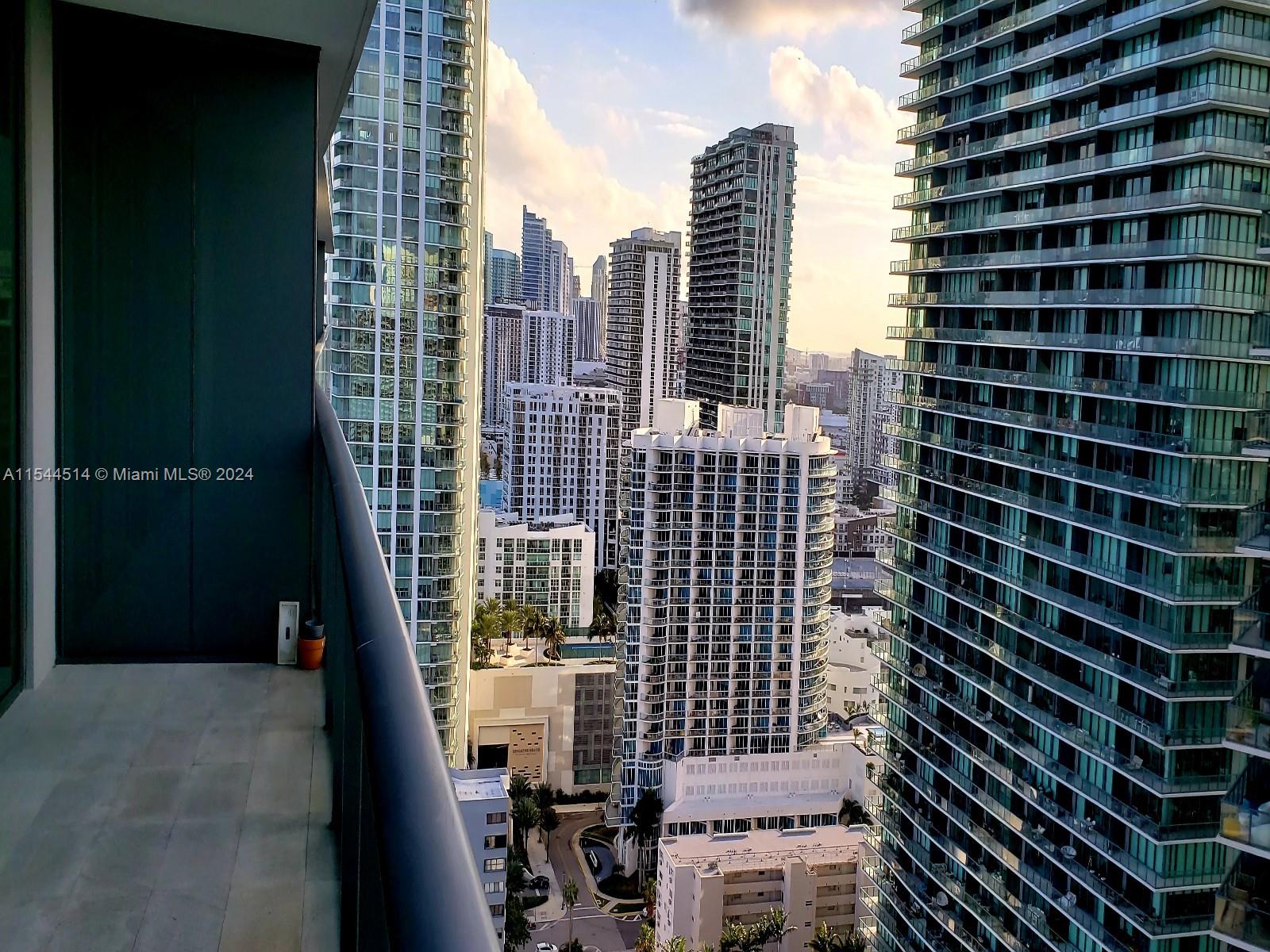 3131 NE 7th Ave 2804, Miami, Florida 33137, 3 Bedrooms Bedrooms, ,3 BathroomsBathrooms,Residential,For Sale,3131 NE 7th Ave 2804,A11544514