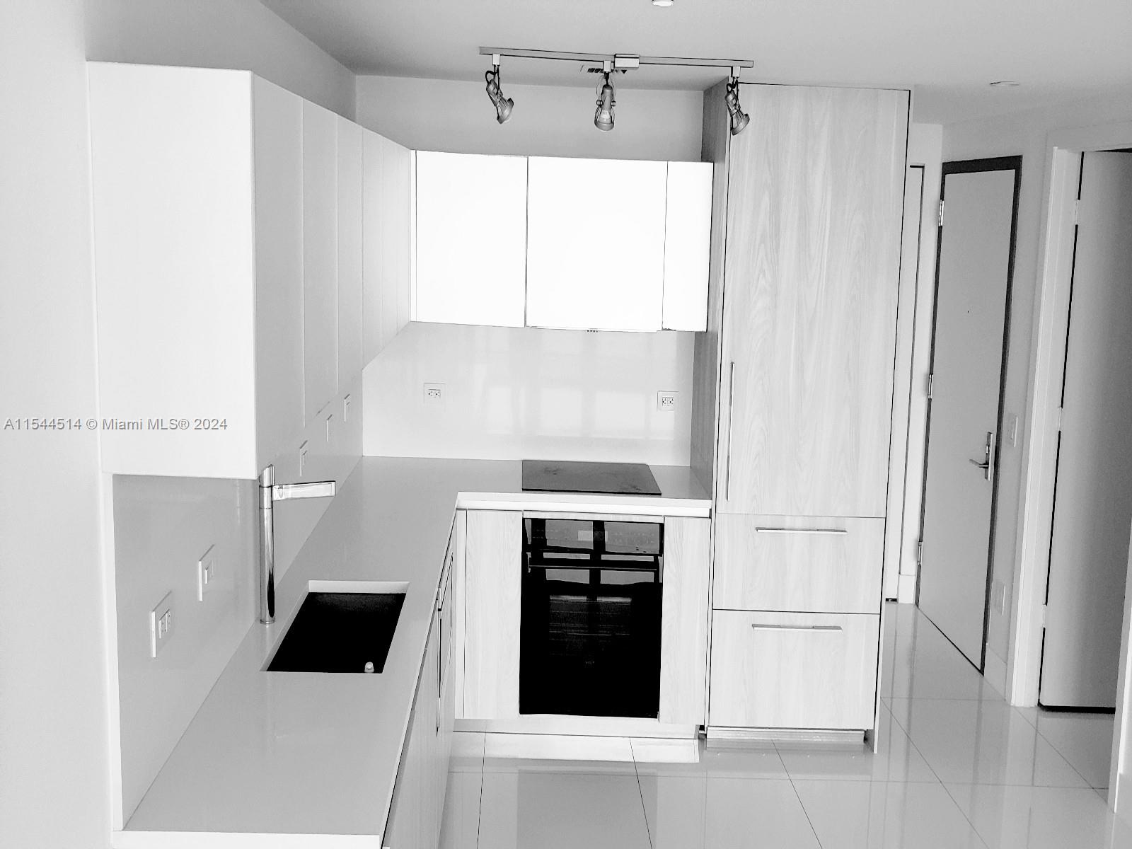 3131 NE 7th Ave 2804, Miami, Florida 33137, 3 Bedrooms Bedrooms, ,3 BathroomsBathrooms,Residential,For Sale,3131 NE 7th Ave 2804,A11544514