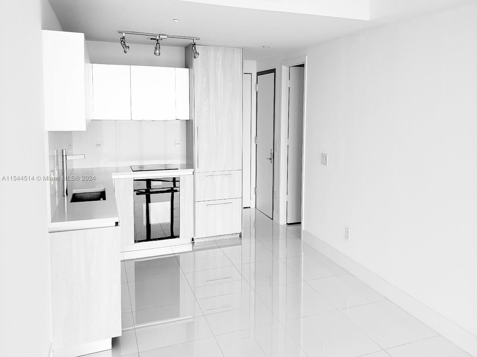 3131 NE 7th Ave 2804, Miami, Florida 33137, 3 Bedrooms Bedrooms, ,3 BathroomsBathrooms,Residential,For Sale,3131 NE 7th Ave 2804,A11544514