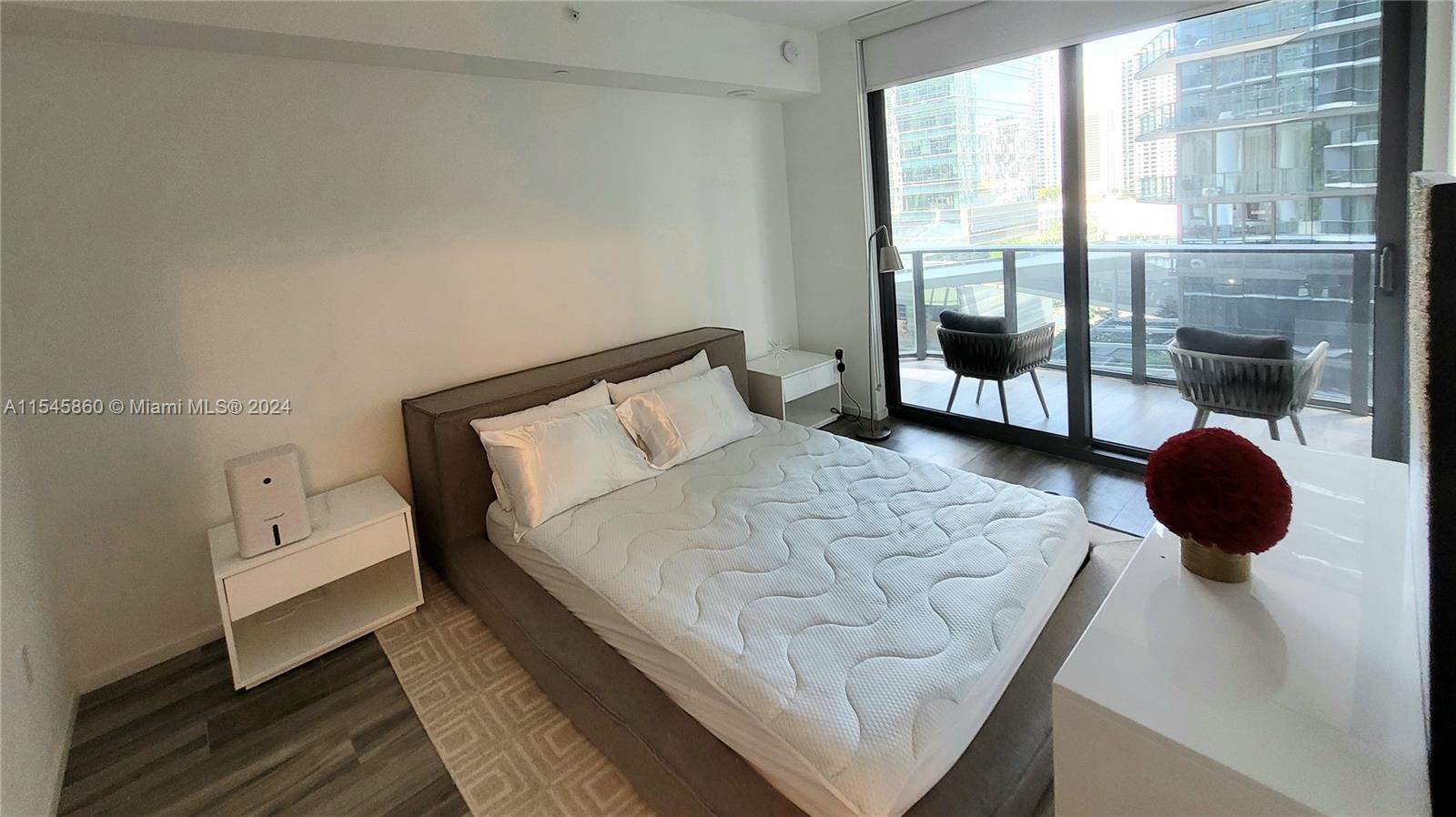 801 S Miami Ave 1008, Miami, Florida 33130, 1 Bedroom Bedrooms, ,2 BathroomsBathrooms,Residentiallease,For Rent,801 S Miami Ave 1008,A11545860