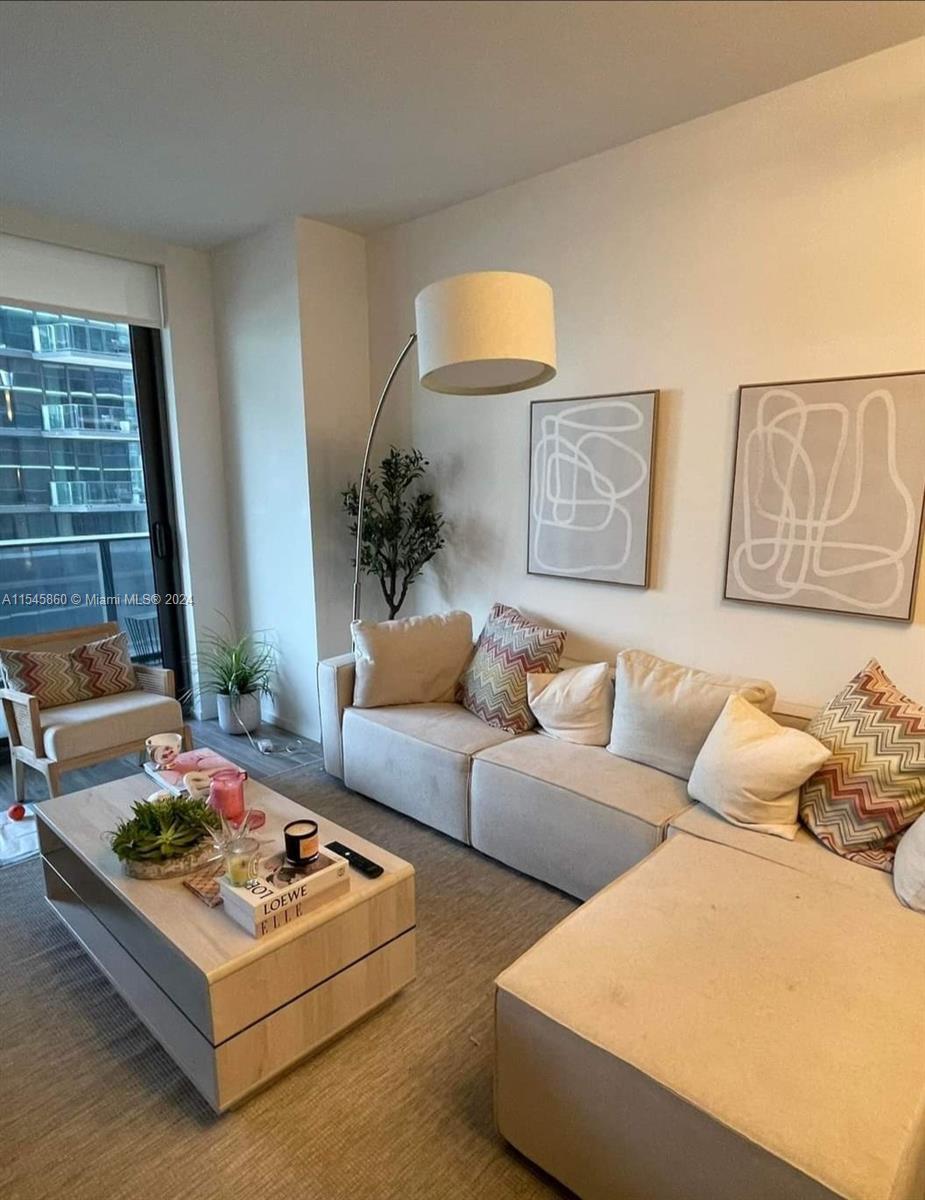 801 S Miami Ave 1008, Miami, Florida 33130, 1 Bedroom Bedrooms, ,2 BathroomsBathrooms,Residentiallease,For Rent,801 S Miami Ave 1008,A11545860