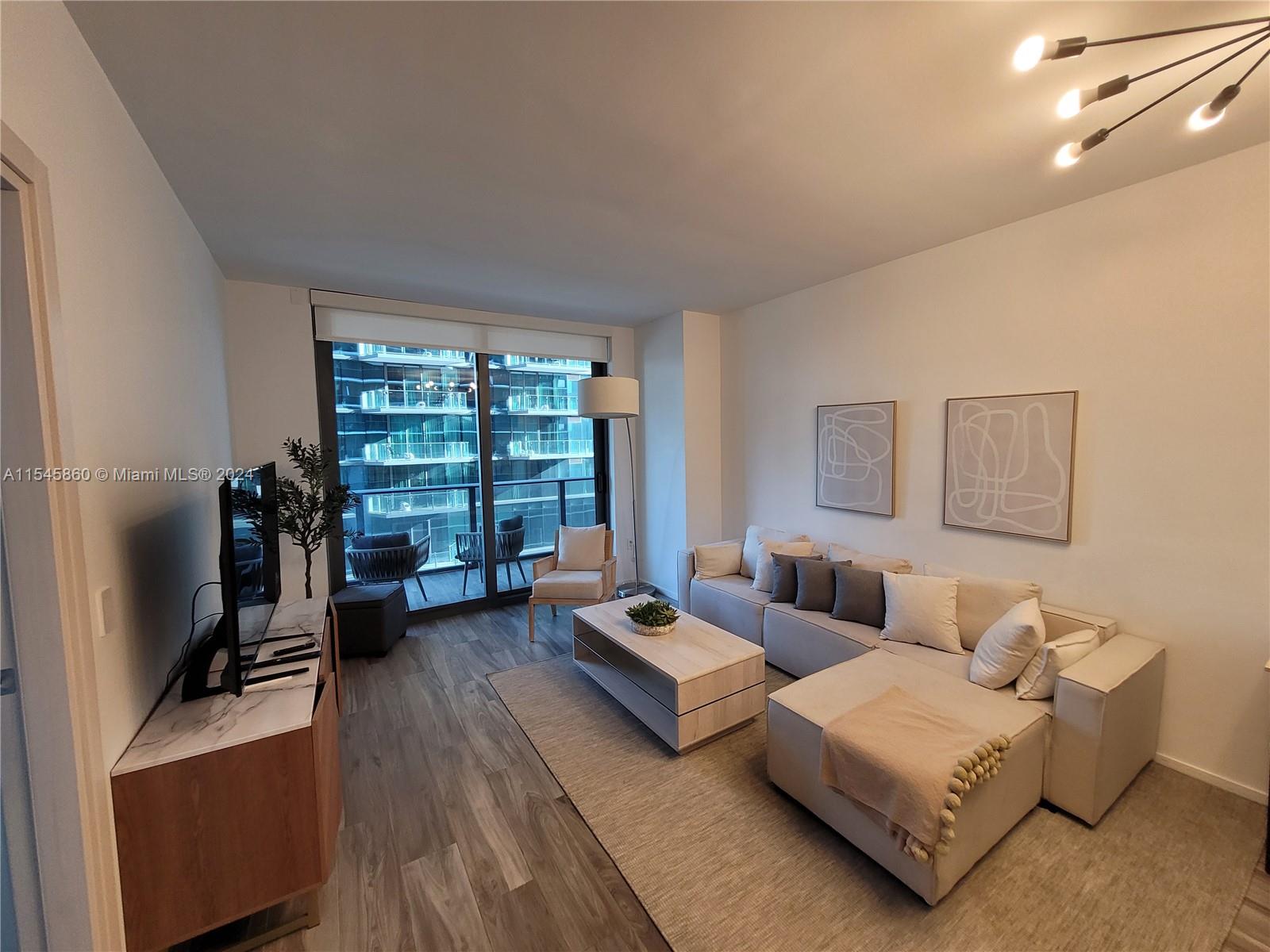 801 S Miami Ave 1008, Miami, Florida 33130, 1 Bedroom Bedrooms, ,2 BathroomsBathrooms,Residentiallease,For Rent,801 S Miami Ave 1008,A11545860